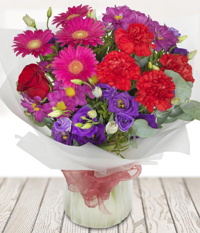 Love Only - Made up of red and deep pink shades complimented with purples. Showing some love has never been so easy.