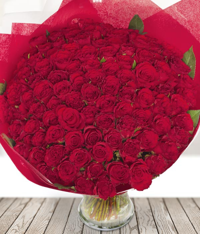 100 Red roses - Say 'I Love You' 100 times with 100 red roses. The ultimate declaration of love and devotion, a sumptuous bouquet of 100 Sweetheart red roses. This item requires 1 days notice to order.